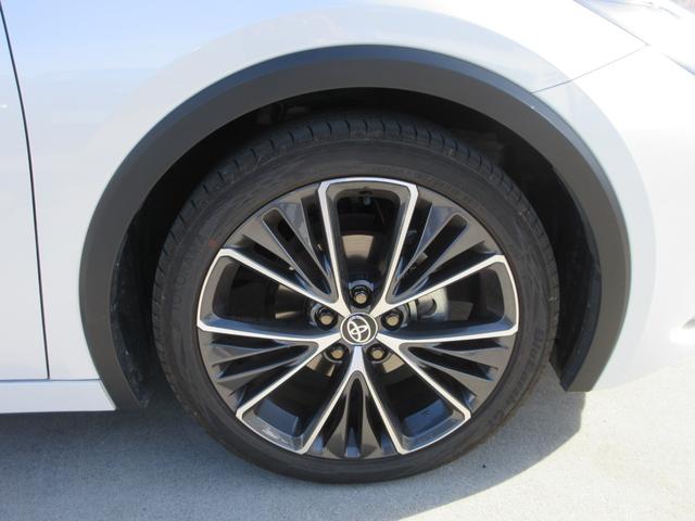 プリウス Ｇ　トヨタセーフティセンス　純正８インチナビ　フルセグＴＶ　バックカメラ　レーダークルーズコントロール　ドラレコ　ＥＴＣ　シートヒーター　ＬＥＤヘッドライト　ブラインドスポットモニター　ワンオーナー（12枚目）