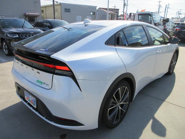 プリウス Ｇ　トヨタセーフティセンス　純正８インチナビ　フルセグＴＶ　バックカメラ　レーダークルーズコントロール　ドラレコ　ＥＴＣ　シートヒーター　ＬＥＤヘッドライト　ブラインドスポットモニター　ワンオーナー（16枚目）