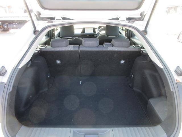 プリウス Ｇ　トヨタセーフティセンス　純正８インチナビ　フルセグＴＶ　バックカメラ　レーダークルーズコントロール　ドラレコ　ＥＴＣ　シートヒーター　ＬＥＤヘッドライト　ブラインドスポットモニター　ワンオーナー（17枚目）