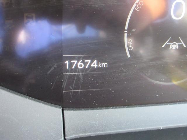 プリウス Ｇ　トヨタセーフティセンス　純正８インチナビ　フルセグＴＶ　バックカメラ　レーダークルーズコントロール　ドラレコ　ＥＴＣ　シートヒーター　ＬＥＤヘッドライト　ブラインドスポットモニター　ワンオーナー（22枚目）