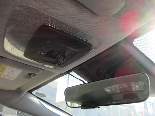 プリウス Ｇ　トヨタセーフティセンス　純正８インチナビ　フルセグＴＶ　バックカメラ　レーダークルーズコントロール　ドラレコ　ＥＴＣ　シートヒーター　ＬＥＤヘッドライト　ブラインドスポットモニター　ワンオーナー（26枚目）