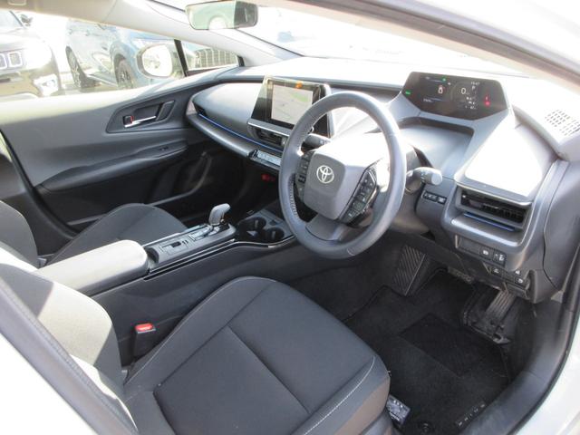 プリウス Ｇ　トヨタセーフティセンス　純正８インチナビ　フルセグＴＶ　バックカメラ　レーダークルーズコントロール　ドラレコ　ＥＴＣ　シートヒーター　ＬＥＤヘッドライト　ブラインドスポットモニター　ワンオーナー（40枚目）