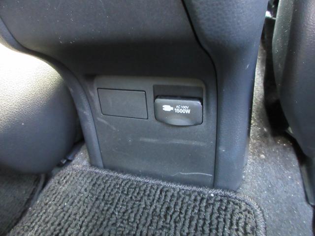 プリウス Ｇ　トヨタセーフティセンス　純正８インチナビ　フルセグＴＶ　バックカメラ　レーダークルーズコントロール　ドラレコ　ＥＴＣ　シートヒーター　ＬＥＤヘッドライト　ブラインドスポットモニター　ワンオーナー（43枚目）