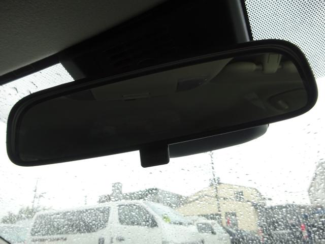 カローラツーリング ハイブリッド　Ｇ　トヨタセーフティセンス　純正１０．５インチナビ　フルセグＴＶ　バックカメラ　ＥＴＣ２．０　Ｂｌｕｅｔｏｏｔｈ　ＵＳＢ　アダプティブクルーズコントロール　レーンキープアシスト　ブラインドスポットモニター（27枚目）