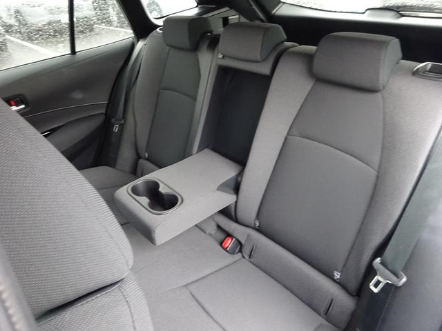 カローラツーリング ハイブリッド　Ｇ　トヨタセーフティセンス　純正１０．５インチナビ　フルセグＴＶ　バックカメラ　ＥＴＣ２．０　Ｂｌｕｅｔｏｏｔｈ　ＵＳＢ　アダプティブクルーズコントロール　レーンキープアシスト　ブラインドスポットモニター（42枚目）