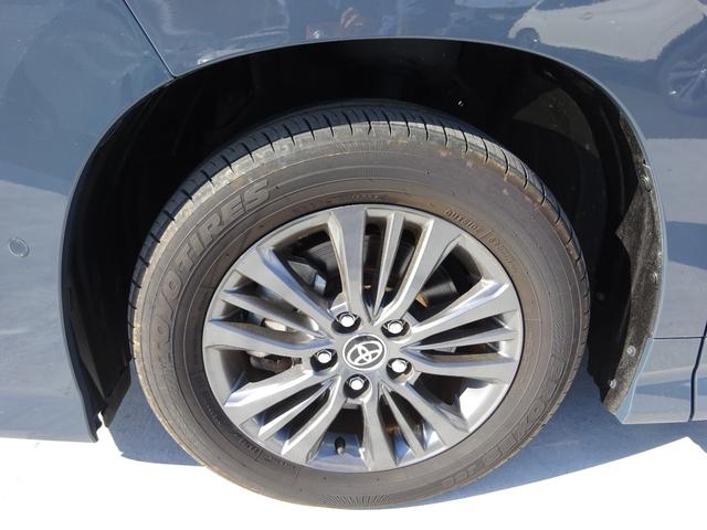 ヴォクシー ハイブリッドＳ－Ｇ　純正エアロ　純正１０．５インチナビ　フルセグＴＶ　パワースライドドア　アラウンドビューモニター　ドライブレコーダー　ＥＴＣ２．０　Ｂｌｕｅｔｏｏｔｈ　ＤＩＳＣ　ＵＳＢ　アダプティブクルーズコントロール（10枚目）