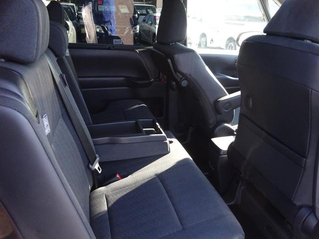 ヴォクシー ハイブリッドＳ－Ｇ　純正エアロ　純正１０．５インチナビ　フルセグＴＶ　パワースライドドア　アラウンドビューモニター　ドライブレコーダー　ＥＴＣ２．０　Ｂｌｕｅｔｏｏｔｈ　ＤＩＳＣ　ＵＳＢ　アダプティブクルーズコントロール（42枚目）