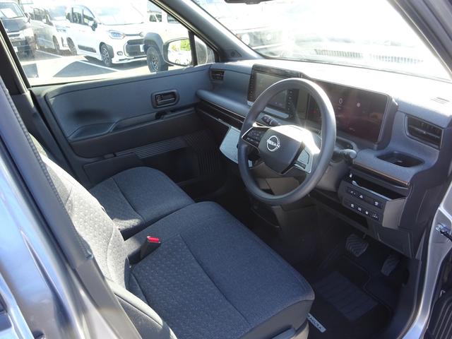 サクラ Ｘ　純正９インチナビ　フルセグＴＶ　アラウンドビューモニター　ドライブレコーダー　Ｂｌｕｅｔｏｏｔｈ　ＤＩＳＣ　ＵＳＢ　レーンキープアシスト　ＬＥＤヘッドライト　オートライト　オートハイビーム（40枚目）