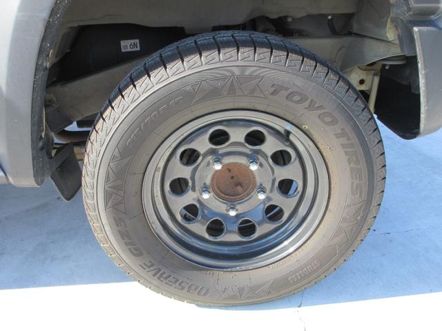 ジムニーシエラ ＪＬ　４ＷＤ　５速ＭＴ　８インチＫＥＮＷＯＯＤナビ　フルセグＴＶ　ＥＴＣ　シートヒーター　プッシュスタート　ビルシュタインサスペンション　電動格納ドアミラー　Ｂｌｕｅｔｏｏｔｈ　スマートキー（10枚目）