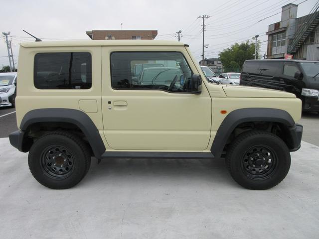 ジムニーシエラ ＪＬ　４ＷＤ　５速ＭＴ　８インチＫＥＮＷＯＯＤナビ　フルセグＴＶ　ＥＴＣ　シートヒーター　プッシュスタート　ビルシュタインサスペンション　電動格納ドアミラー　Ｂｌｕｅｔｏｏｔｈ　スマートキー（13枚目）