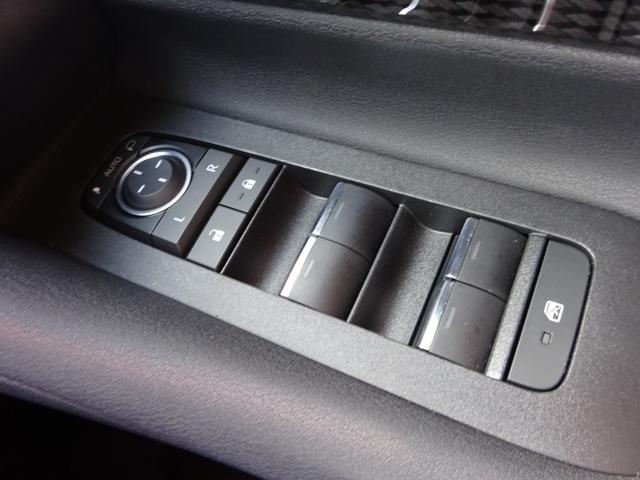 アルファードハイブリッド Ｘ　純正９．８インチマルチメディア　フルセグＴＶ　両側パワースライドドア　アラウンドビューモニター　ドライブレコーダー　ＥＴＣ２．０　Ｂｌｕｅｔｏｏｔｈ　ＵＳＢ　アダプティブクルーズコントロール（26枚目）