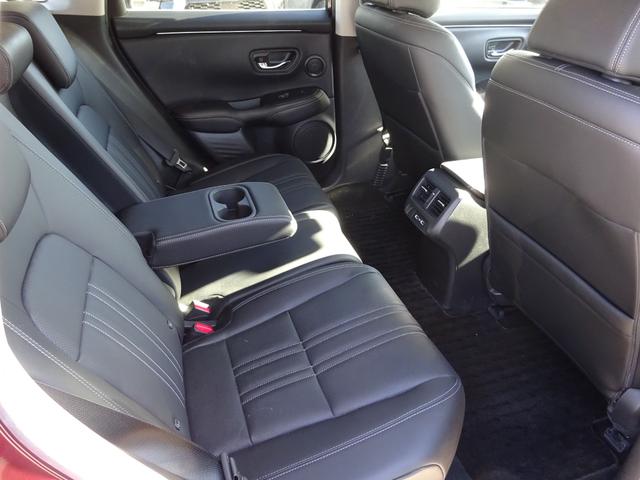 ＺＲ－Ｖ ｅ：ＨＥＶ　Ｚ　レザーシート　ＢＯＳＥスピーカー　純正９インチナビ　フルセグＴＶ　パワーバックドア　アラウンドビューモニター　ＥＴＣ２．０　Ｂｌｕｅｔｏｏｔｈ　ＵＳＢ　アダプティブクルーズコントロール（43枚目）