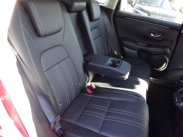 ＺＲ－Ｖ ｅ：ＨＥＶ　Ｚ　レザーシート　ＢＯＳＥスピーカー　純正９インチナビ　フルセグＴＶ　パワーバックドア　アラウンドビューモニター　ＥＴＣ２．０　Ｂｌｕｅｔｏｏｔｈ　ＵＳＢ　アダプティブクルーズコントロール（44枚目）