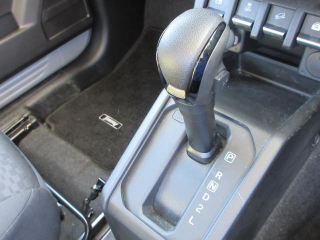 ジムニー ＸＧ　４ＷＤ　ＫＥＮＷＯＯＤナビ　フルセグＴＶ　ヒルディセントコントロール　アイドリングストップ　キーレスエントリー　ＤＶＤ再生　Ｂｌｕｅｔｏｏｔｈ（38枚目）