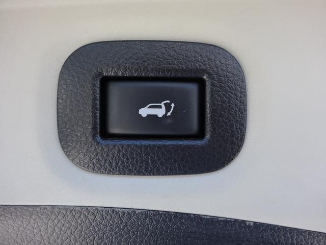 エクストレイル ２０Ｘｉ　プロパイロット　純正９インチナビ　フルセグＴＶ　パワーバックドア　アラウンドビューモニター　ドライブレコーダー　ＥＴＣ　Ｂｌｕｅｔｏｏｔｈ　ＤＩＳＣ　ＵＳＢ　レーンキープアシスト（16枚目）