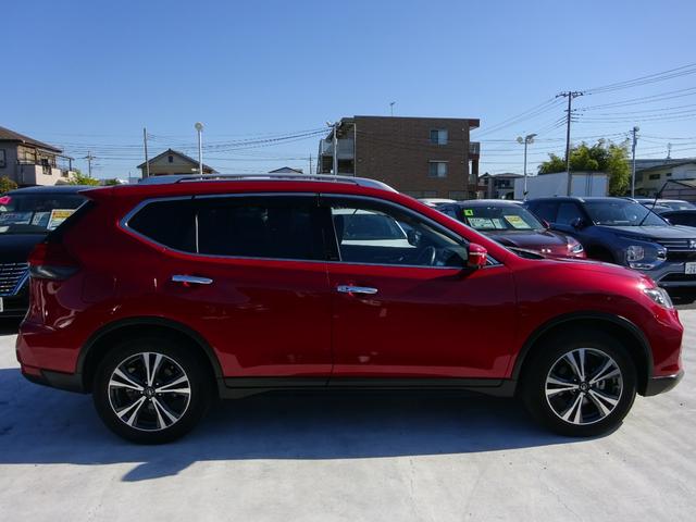 エクストレイル ２０Ｘｉ　プロパイロット　純正９インチナビ　フルセグＴＶ　パワーバックドア　アラウンドビューモニター　ドライブレコーダー　ＥＴＣ　Ｂｌｕｅｔｏｏｔｈ　ＤＩＳＣ　ＵＳＢ　レーンキープアシスト（17枚目）