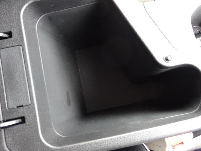 リーフ Ｇ　プロパイロット　純正ナビ　フルセグＴＶ　アラウンドビューモニター　ＥＴＣ　レーンキープアシスト　ブラインドスポットモニター　シートヒーター　ＬＥＤヘッドライト　オートライト　オートハイビーム（35枚目）