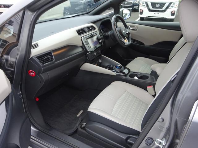 リーフ Ｇ　プロパイロット　純正ナビ　フルセグＴＶ　アラウンドビューモニター　ＥＴＣ　レーンキープアシスト　ブラインドスポットモニター　シートヒーター　ＬＥＤヘッドライト　オートライト　オートハイビーム（43枚目）