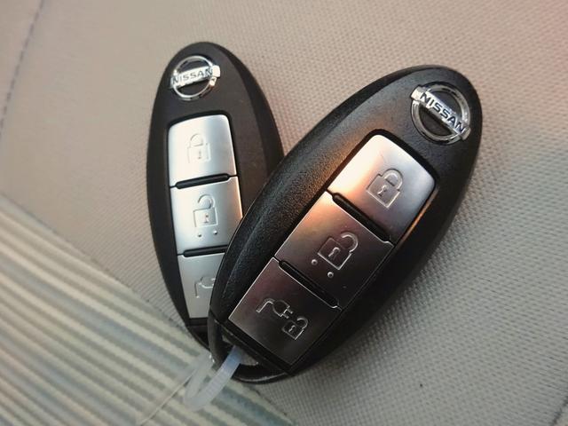 リーフ Ｇ　プロパイロット　純正ナビ　フルセグＴＶ　アラウンドビューモニター　ＥＴＣ　レーンキープアシスト　ブラインドスポットモニター　シートヒーター　ＬＥＤヘッドライト　オートライト　オートハイビーム（46枚目）