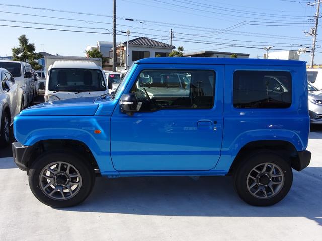 ジムニー ＸＣ　４ＷＤ　ＫＥＮＷＯＯＤナビ　ワンセグＴＶ　バックカメラ　ドライブレコーダー　ＥＴＣ　Ｂｌｕｅｔｏｏｔｈ　ＤＩＳＣ　ＵＳＢ　クルーズコントロール　レーンキープアシスト　ＬＥＤヘッドライト　オートライト（9枚目）