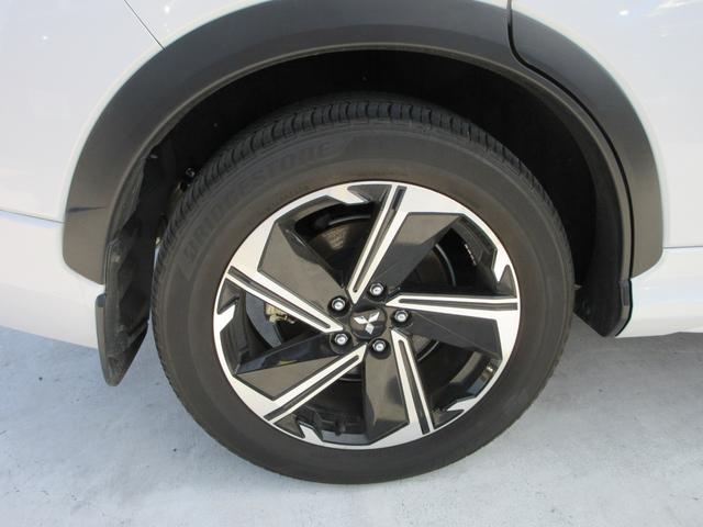 エクリプスクロスPHEV P 4WD 純正8インチナビ フルセグTV 全周囲カメラ レーダークルーズコントロール パドルシフト ドラレコ ETC シートヒーター ステアリングヒーター パワーシート LEDヘッドライト 充電ケーブル(11枚目)