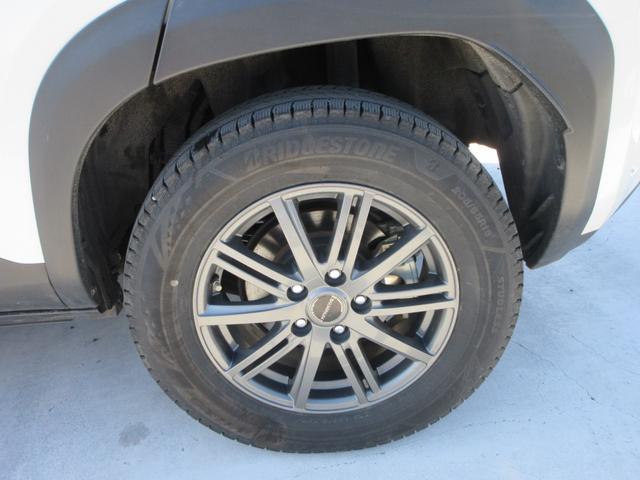 ヤリスクロス ハイブリッドＧ　４ＷＤ　トヨタセーフティセンス　純正８型ナビ　フルセグＴＶ　バックカメラ　レーダークルーズコントロール　ドラレコ　パーキングソナーセンサー　ＬＥＤヘッドライト　フォグ　エンジンスターター　スマートキー（10枚目）