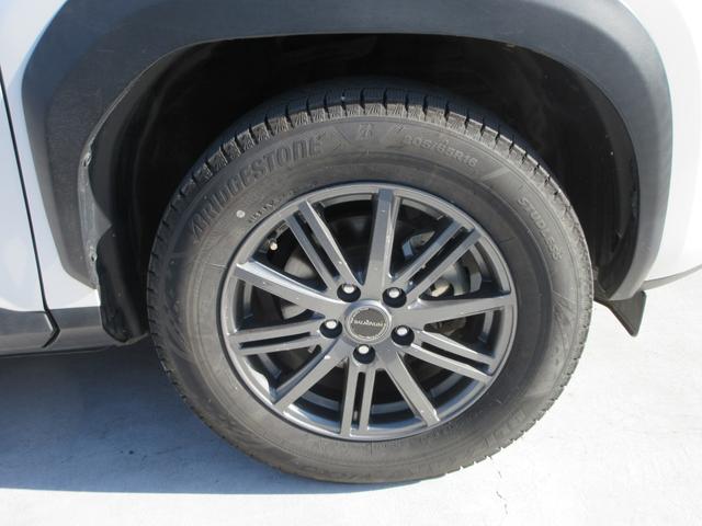 ヤリスクロス ハイブリッドＧ　４ＷＤ　トヨタセーフティセンス　純正８型ナビ　フルセグＴＶ　バックカメラ　レーダークルーズコントロール　ドラレコ　パーキングソナーセンサー　ＬＥＤヘッドライト　フォグ　エンジンスターター　スマートキー（12枚目）