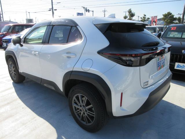 ヤリスクロス ハイブリッドＧ　４ＷＤ　トヨタセーフティセンス　純正８型ナビ　フルセグＴＶ　バックカメラ　レーダークルーズコントロール　ドラレコ　パーキングソナーセンサー　ＬＥＤヘッドライト　フォグ　エンジンスターター　スマートキー（16枚目）