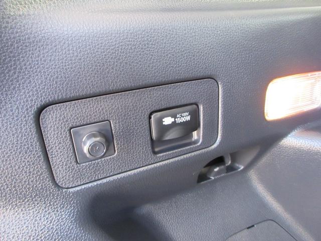 ヤリスクロス ハイブリッドＧ　４ＷＤ　トヨタセーフティセンス　純正８型ナビ　フルセグＴＶ　バックカメラ　レーダークルーズコントロール　ドラレコ　パーキングソナーセンサー　ＬＥＤヘッドライト　フォグ　エンジンスターター　スマートキー（19枚目）