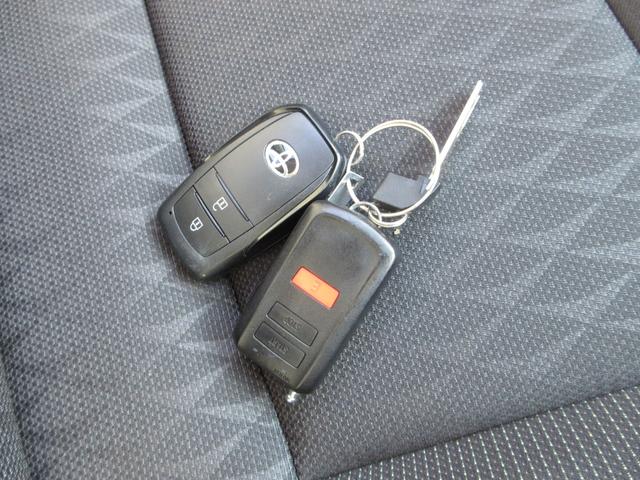 ヤリスクロス ハイブリッドＧ　４ＷＤ　トヨタセーフティセンス　純正８型ナビ　フルセグＴＶ　バックカメラ　レーダークルーズコントロール　ドラレコ　パーキングソナーセンサー　ＬＥＤヘッドライト　フォグ　エンジンスターター　スマートキー（52枚目）