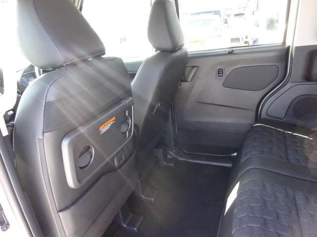 デリカミニ Ｇ　プレミアム　マイパイロット　純正ナビ　フルセグＴＶ　両側パワースライドドア　アラウンドビューモニター　レーンキープアシスト　ＬＥＤヘッドライト　オートライト　オートハイビーム　シートヒーター　ハンドルヒーター（41枚目）