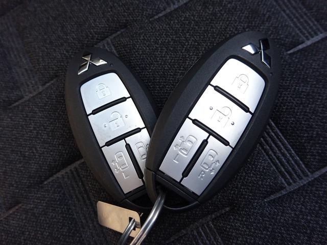 デリカミニ Ｇ　プレミアム　マイパイロット　純正ナビ　フルセグＴＶ　両側パワースライドドア　アラウンドビューモニター　レーンキープアシスト　ＬＥＤヘッドライト　オートライト　オートハイビーム　シートヒーター　ハンドルヒーター（44枚目）