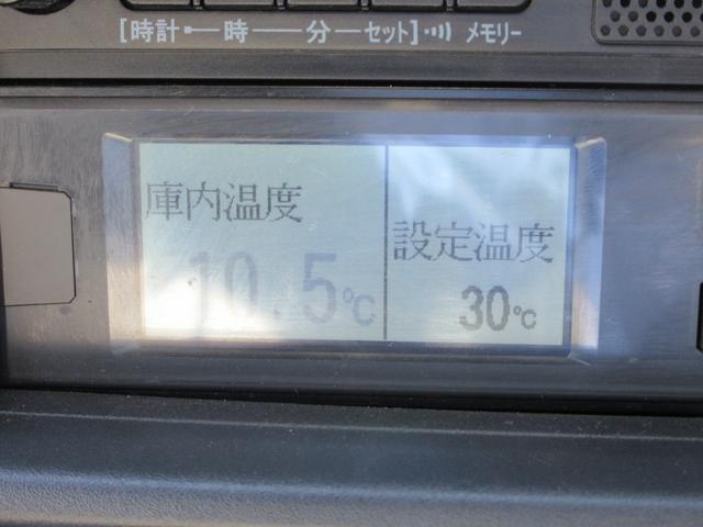 ＮＴ１００クリッパートラック 　４ＷＤ　冷蔵冷凍車　東プレ製　－５℃設定　スライドドア　５速ＭＴ車（35枚目）