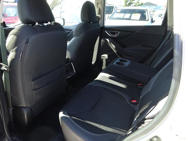 フォレスター アドバンス　４ＷＤ　純正８インチナビ　フルセグＴＶ　バックカメラ　サイドカメラ　ＥＴＣ　アダプティブクルーズコントロール　レーンキープアシスト　ルーフレール　ＰＵＳＨスタート　シートヒーター（44枚目）