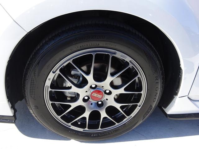 オーラ ニスモ　ＫＥＮＷＯＯＤナビ　フルセグＴＶ　アラウンドビューモニター　ＥＴＣ　Ｂｌｕｅｔｏｏｔｈ　ＤＩＳＣ　ＵＳＢ　アダプティブクルーズコントロール　ブラインドスポットモニター　レーンキープアシスト（10枚目）