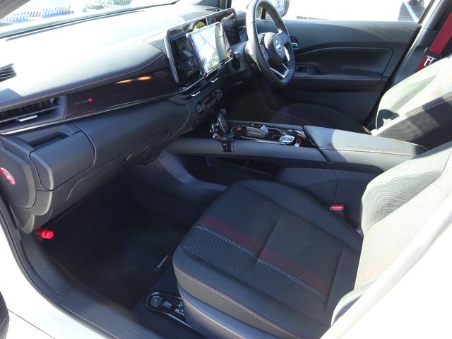 オーラ ニスモ　ＫＥＮＷＯＯＤナビ　フルセグＴＶ　アラウンドビューモニター　ＥＴＣ　Ｂｌｕｅｔｏｏｔｈ　ＤＩＳＣ　ＵＳＢ　アダプティブクルーズコントロール　ブラインドスポットモニター　レーンキープアシスト（44枚目）