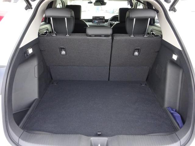 ヴェゼル ｅ：ＨＥＶ　Ｚ　ホンダセンシング　純正９インチナビ　Ａｎｄｒｏｉｄ　Ａｕｔｏ　フルセグＴＶ　パワーバックドア　バックカメラ　ドライブレコーダー　ＥＴＣ２．０　Ｂｌｕｅｔｏｏｔｈ　ＵＳＢ（13枚目）