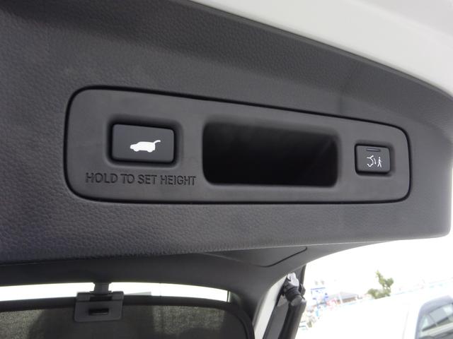 ヴェゼル ｅ：ＨＥＶ　Ｚ　ホンダセンシング　純正９インチナビ　Ａｎｄｒｏｉｄ　Ａｕｔｏ　フルセグＴＶ　パワーバックドア　バックカメラ　ドライブレコーダー　ＥＴＣ２．０　Ｂｌｕｅｔｏｏｔｈ　ＵＳＢ（14枚目）