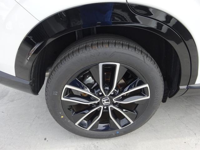 ヴェゼル ｅ：ＨＥＶ　Ｚ　ホンダセンシング　純正９インチナビ　Ａｎｄｒｏｉｄ　Ａｕｔｏ　フルセグＴＶ　パワーバックドア　バックカメラ　ドライブレコーダー　ＥＴＣ２．０　Ｂｌｕｅｔｏｏｔｈ　ＵＳＢ（17枚目）