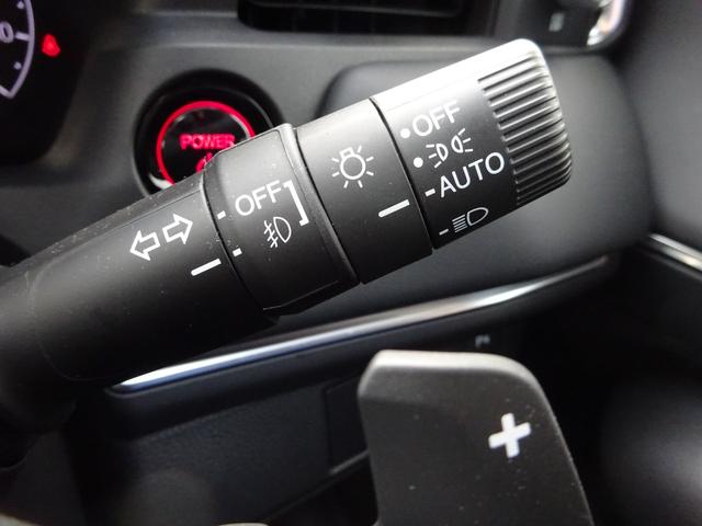 ヴェゼル ｅ：ＨＥＶ　Ｚ　ホンダセンシング　純正９インチナビ　Ａｎｄｒｏｉｄ　Ａｕｔｏ　フルセグＴＶ　パワーバックドア　バックカメラ　ドライブレコーダー　ＥＴＣ２．０　Ｂｌｕｅｔｏｏｔｈ　ＵＳＢ（21枚目）