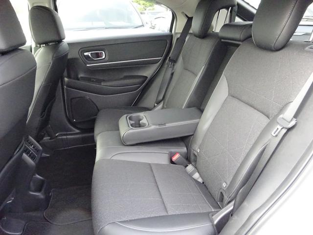 ヴェゼル ｅ：ＨＥＶ　Ｚ　ホンダセンシング　純正９インチナビ　Ａｎｄｒｏｉｄ　Ａｕｔｏ　フルセグＴＶ　パワーバックドア　バックカメラ　ドライブレコーダー　ＥＴＣ２．０　Ｂｌｕｅｔｏｏｔｈ　ＵＳＢ（44枚目）