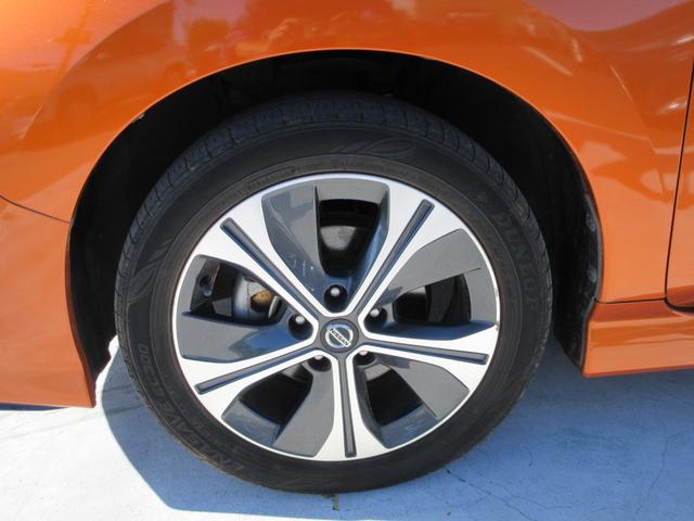 リーフ e+ G プロパイロット 純正9インチナビ フルセグTV 全周囲カメラ BOSEサウンド ドラレコ ETC ハーフレザーシート シートヒーター ステアリングヒーター LEDヘッドライト 急速充電 充電ケーブル(9枚目)