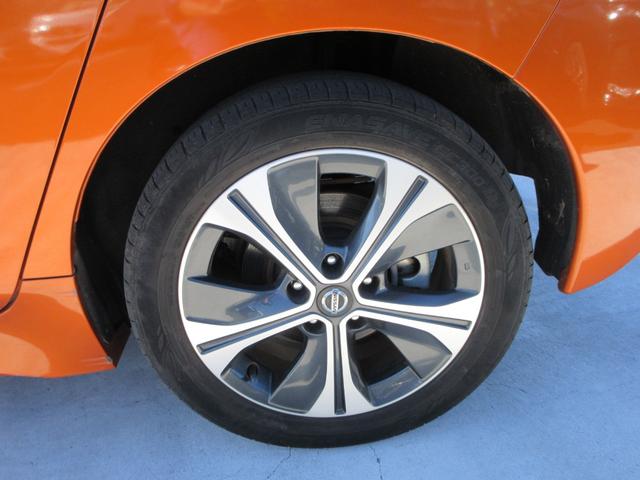 リーフ e+ G プロパイロット 純正9インチナビ フルセグTV 全周囲カメラ BOSEサウンド ドラレコ ETC ハーフレザーシート シートヒーター ステアリングヒーター LEDヘッドライト 急速充電 充電ケーブル(10枚目)