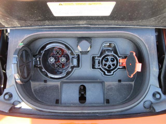 リーフ e+ G プロパイロット 純正9インチナビ フルセグTV 全周囲カメラ BOSEサウンド ドラレコ ETC ハーフレザーシート シートヒーター ステアリングヒーター LEDヘッドライト 急速充電 充電ケーブル(20枚目)