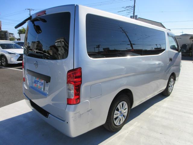 キャラバン ロングDX 低床タイプ ディーゼルターボ 純正ナビ フルセグTV バックカメラ ドライブレコーダー ETC スライドドア キーレスオートライト キーレスエントリー Bluetooth(17枚目)