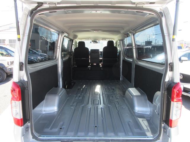 キャラバン ロングDX 低床タイプ ディーゼルターボ 純正ナビ フルセグTV バックカメラ ドライブレコーダー ETC スライドドア キーレスオートライト キーレスエントリー Bluetooth(18枚目)