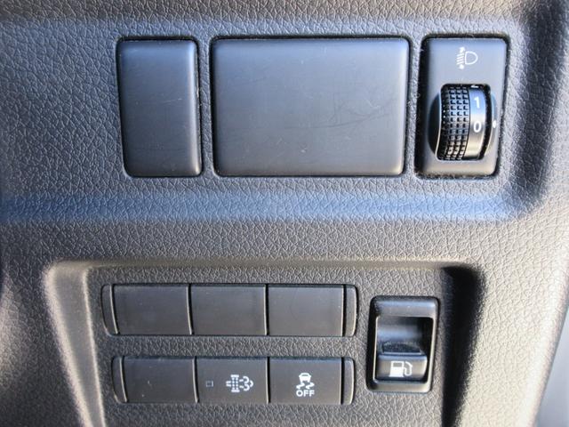 キャラバン ロングDX 低床タイプ ディーゼルターボ 純正ナビ フルセグTV バックカメラ ドライブレコーダー ETC スライドドア キーレスオートライト キーレスエントリー Bluetooth(32枚目)