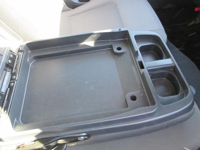 キャラバン ロングDX 低床タイプ ディーゼルターボ 純正ナビ フルセグTV バックカメラ ドライブレコーダー ETC スライドドア キーレスオートライト キーレスエントリー Bluetooth(45枚目)