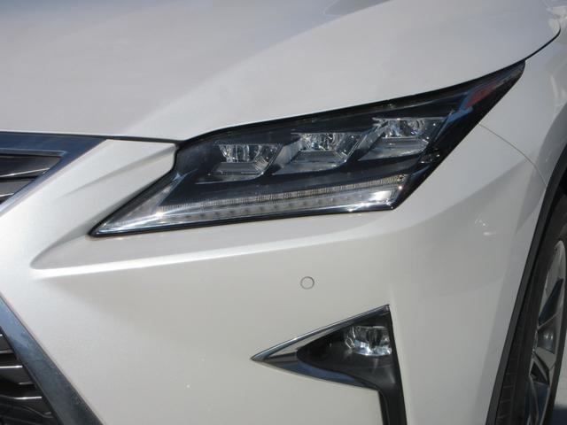 ＲＸ ＲＸ３００　本革シート　純正１２．３インチナビ　フルセグＴＶ　バックカメラ　パワーバックドア　レーダークルーズコントロール　ドラレコ　ＥＴＣ　シートヒーター　パワーシート　純正１８インチＡＷ　ＬＥＤヘッドライト（8枚目）