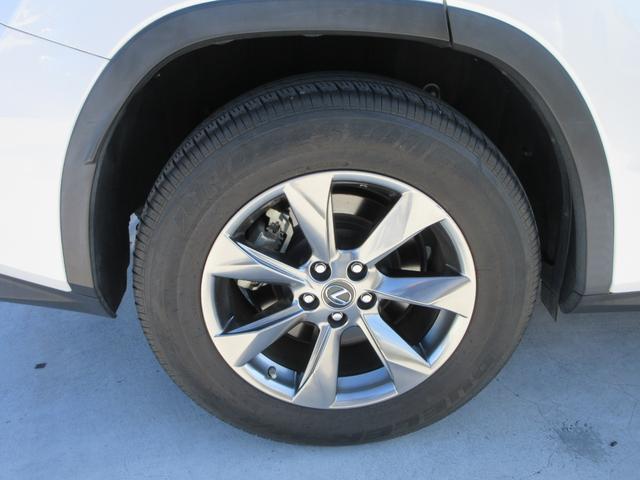 ＲＸ ＲＸ３００　本革シート　純正１２．３インチナビ　フルセグＴＶ　バックカメラ　パワーバックドア　レーダークルーズコントロール　ドラレコ　ＥＴＣ　シートヒーター　パワーシート　純正１８インチＡＷ　ＬＥＤヘッドライト（11枚目）